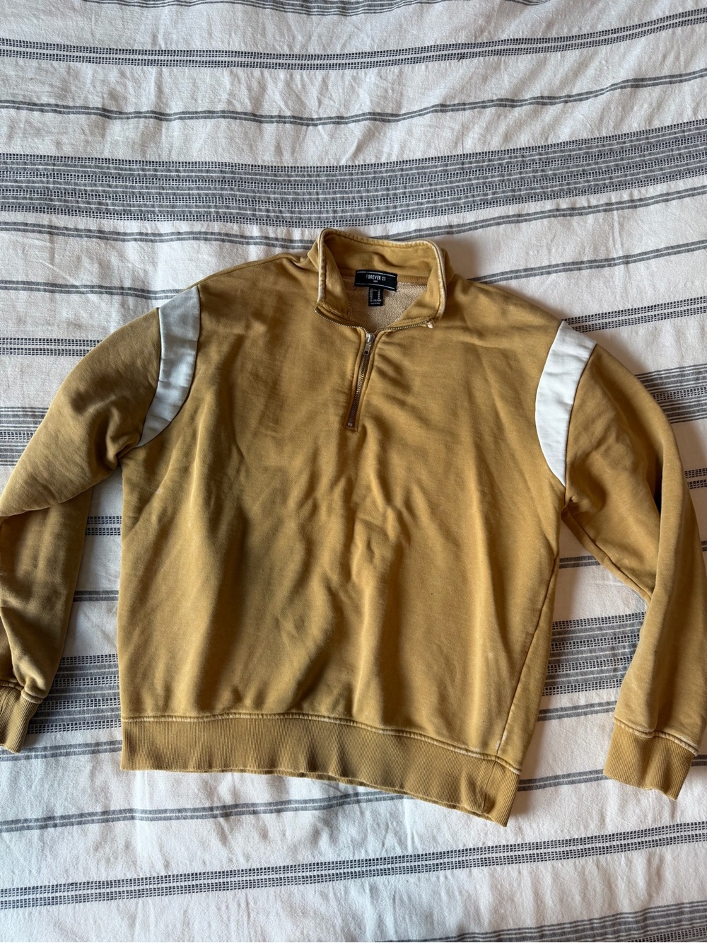 Vintage Forever 21 Men's Mustard Zip-Up Sweater with White Shoulder Panels